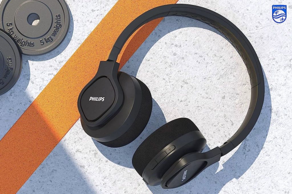 Durable and sweat-resistant pair of over-ear headphones.